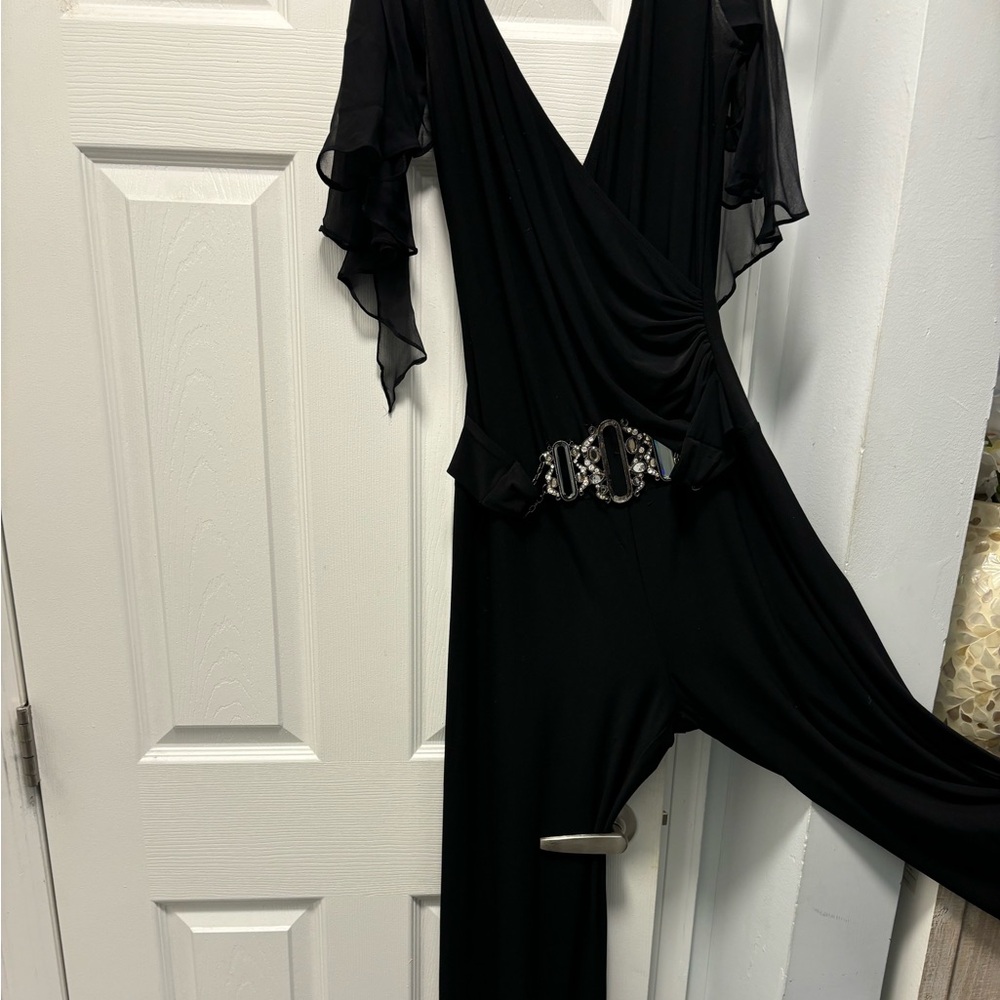 Black stunning jumpsuit